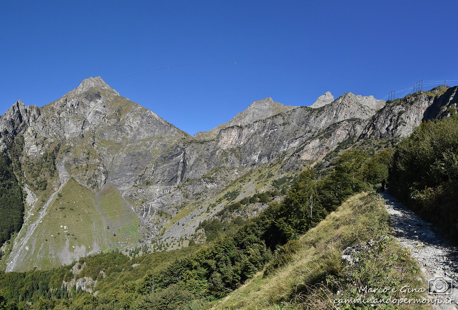 011 Valbondione - Rifugio Curò - Rifugio Barbellino.jpg